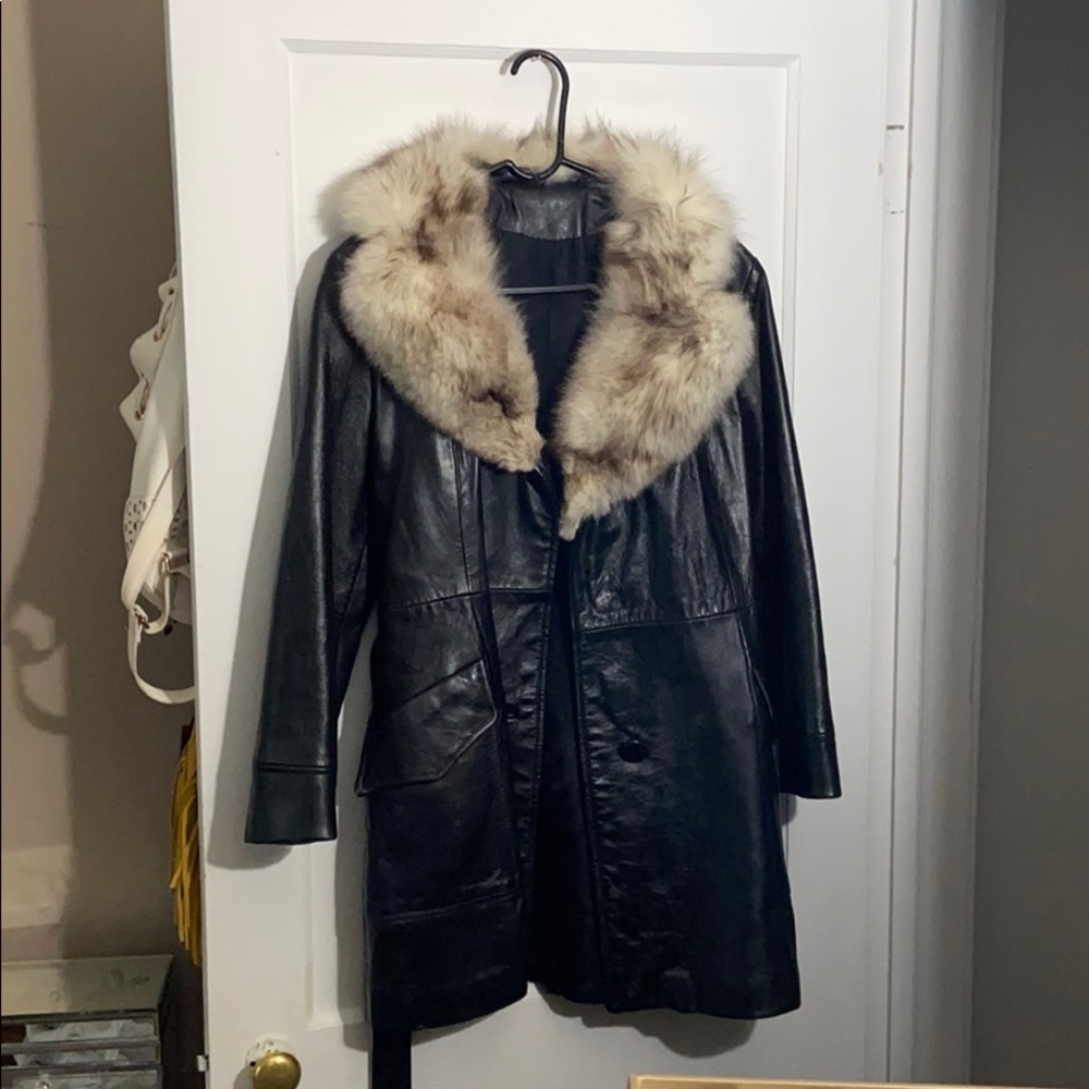 Vintage leather coat with fur trim